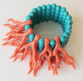 Armband, schwarz, elastisch mit Acryl-Zweigen, korallefarbig