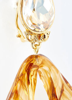 Birnel hellbraun mit langem Acryl-Ornament, transparent beige-braun