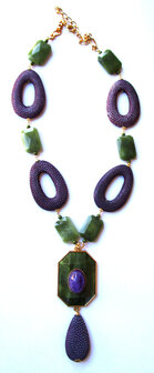 Deco Necklace koralle/quaste