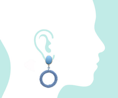 Ohrstecker Cabochon hell-blau + Ring mit hellblauen Rocaille-Perlchen