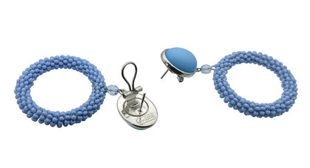 Ohrstecker Cabochon hell-blau + Ring mit hellblauen Rocaille-Perlchen