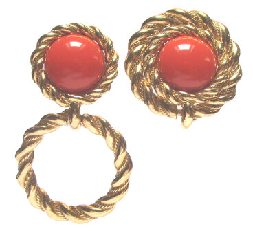 Ohrschmuck mit Doppelfunktion - Perl-Cabochon