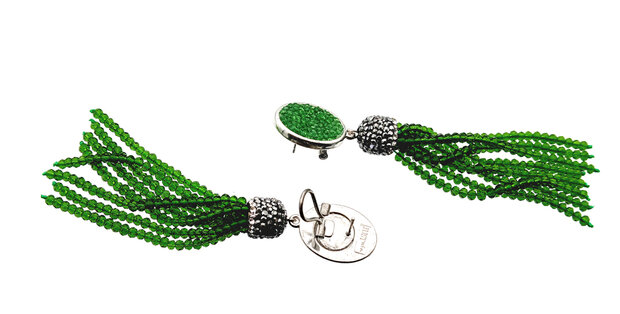 Ohrstecker mit Quaste in gr&uuml;n