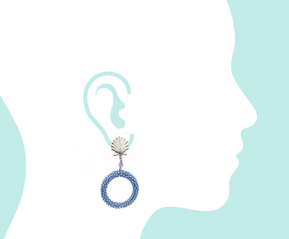 Muschel-Ohrstecker + Ring mit hellblauen Rocaille-Perlchen